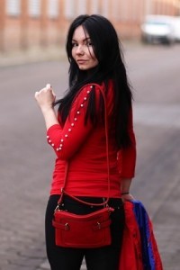 Mini torebka listonoszka czerwona ANYKS - 
