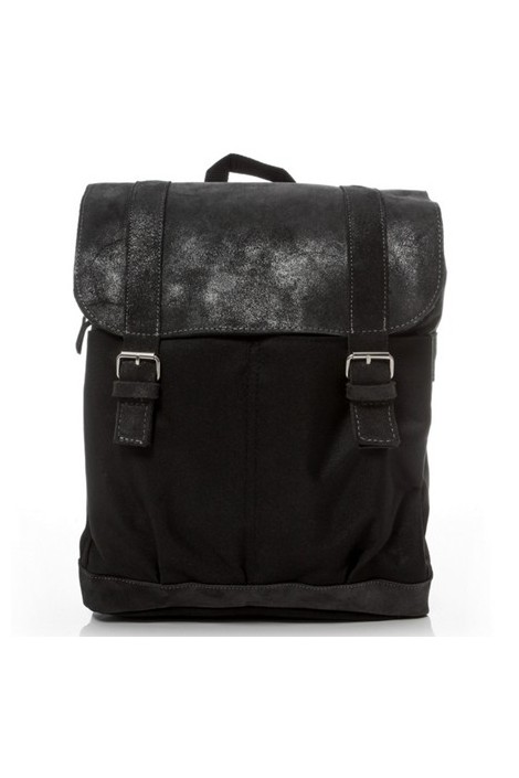 Czarny plecak skórzany na laptopa 14" BV29 - 