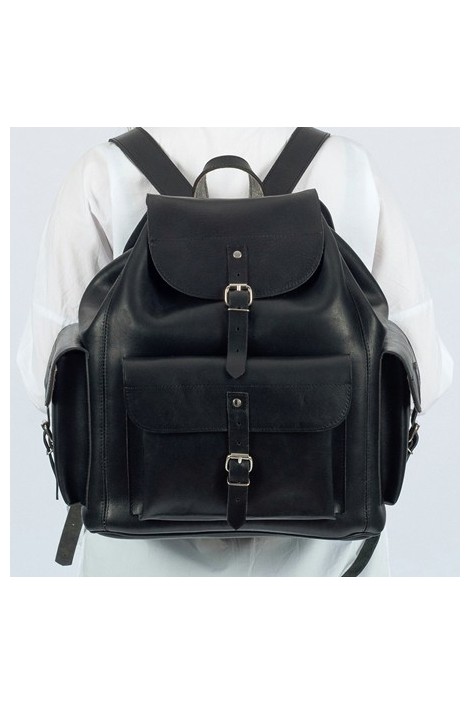 Czarny plecak skórzany vintage BR81 - 