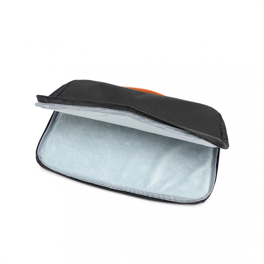 Czarna Lekka Torba na Laptopa 15,6 z Materiału Flexfit 