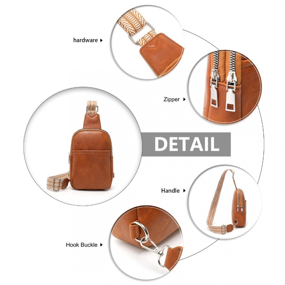 JasnoBrązowa Torebka Saszetka Crossbody na Klatkę Piersiową Carel 