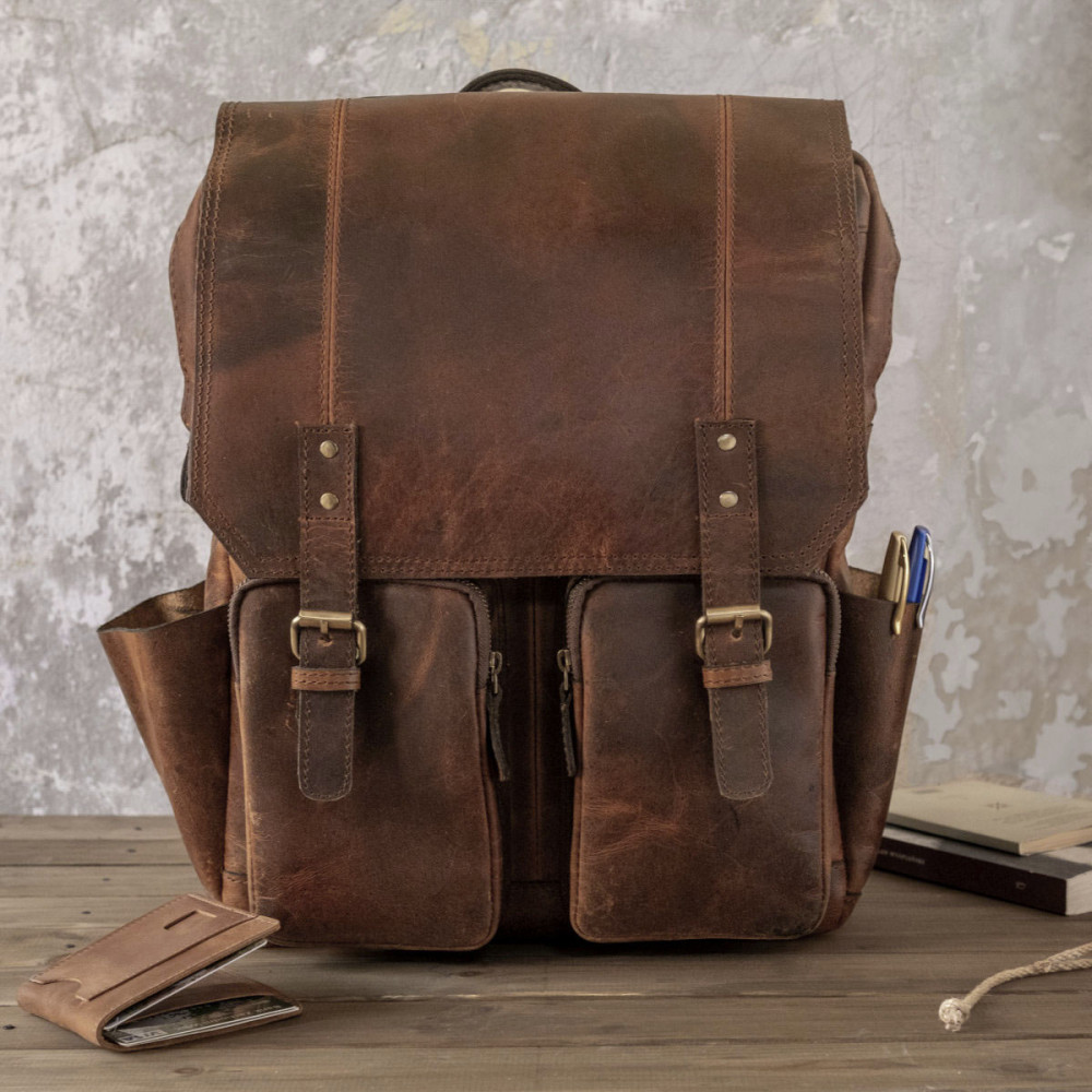 Brązowy Tornister Skórzany Vintage z Klapą na Laptopa 15" Belveder BL057 