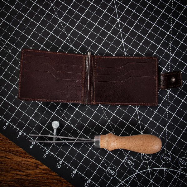 Czekoladowy Brąz Mały Portfel z Klipsem na Banknoty Karty Belveder BW48 