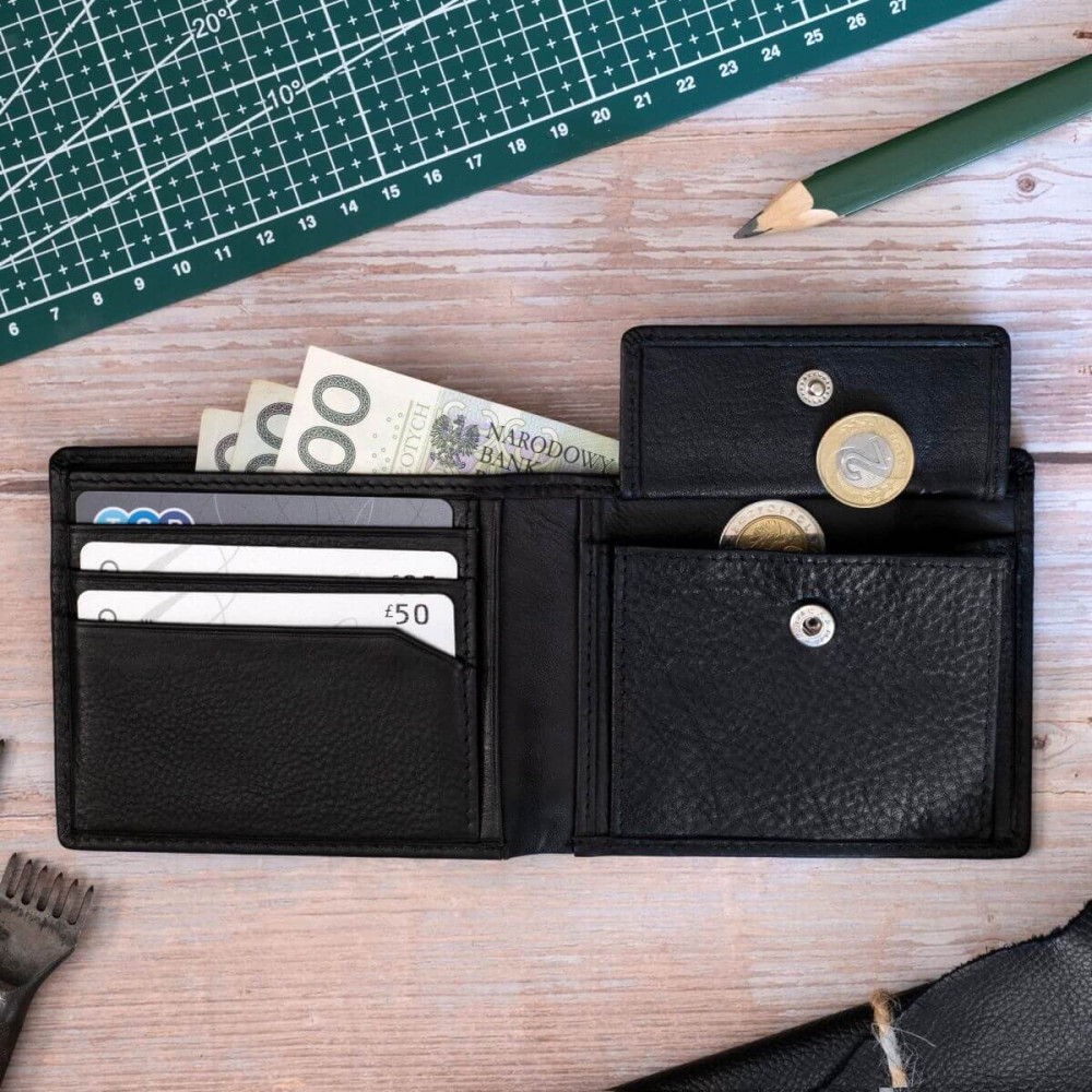 Czarny Minimalistyczny Portfel Męski Slim Wallet Skóra Licowa SH-3165  Czarny Minimalistyczny Portfel Męski Slim Wallet Skóra Licowa SH-3165