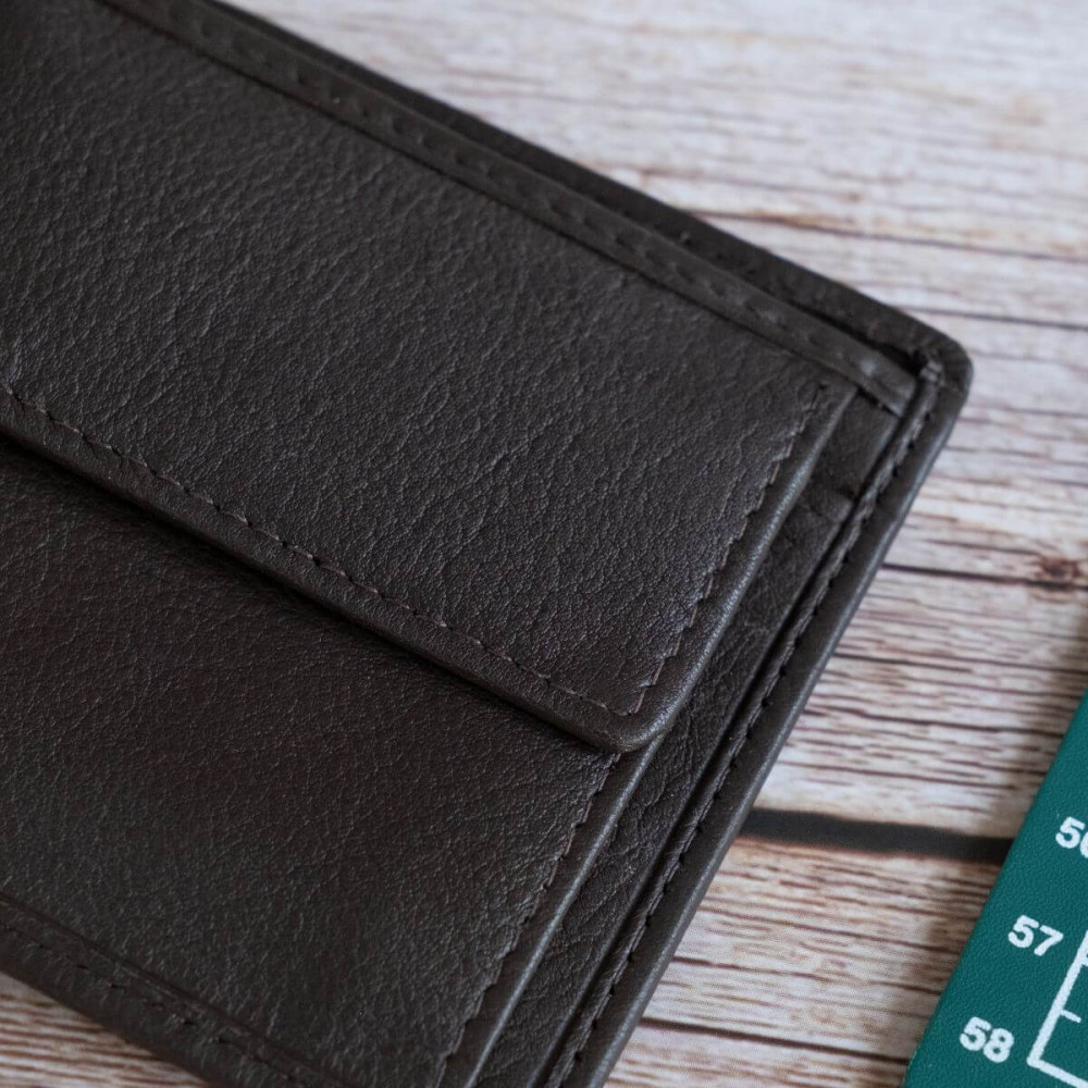 Brązowy Minimalistyczny Portfel Męski Slim Wallet Skóra Licowa SH-3165 